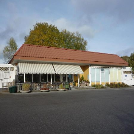Haknaes Vandrarhem Järna 外观 照片